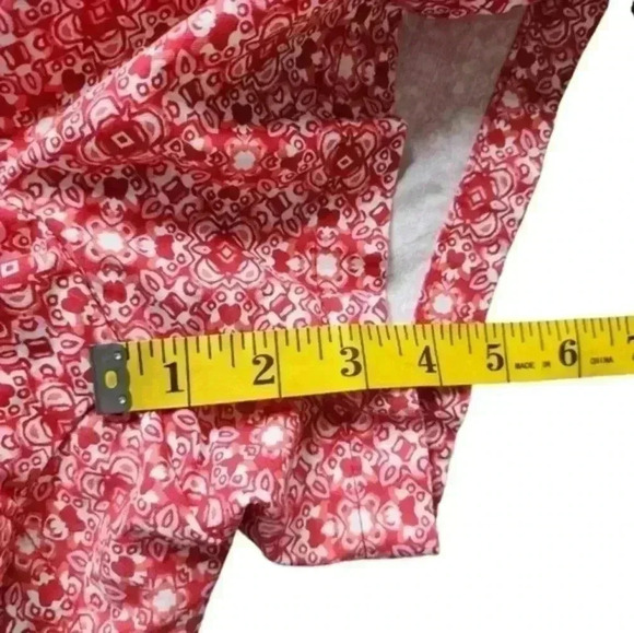 Gap Print Summer Shorts Red White Tile Chino Preppy Women's size 8 Petite - Picture 11 of 11